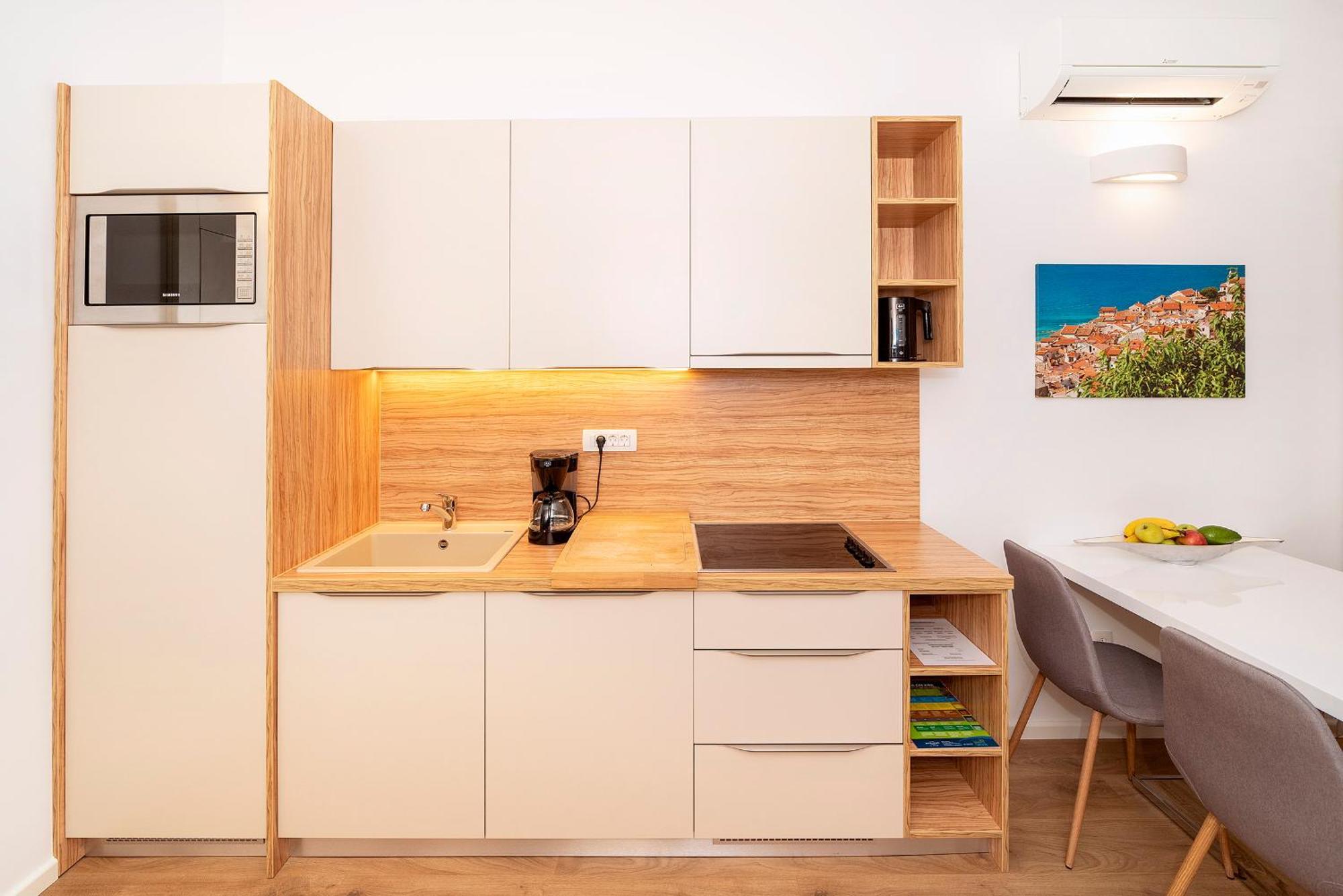 Apartments Kricin II Башка Екстер'єр фото